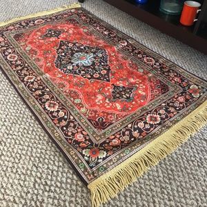 Handmade Silk Carpet “Reddim”